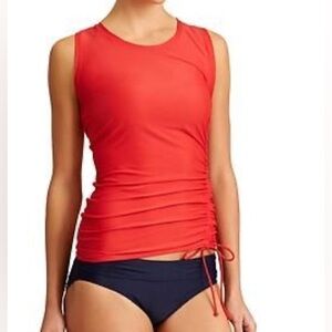 Athleta Women’s Scrunch Rashguard Top in Red Size Small